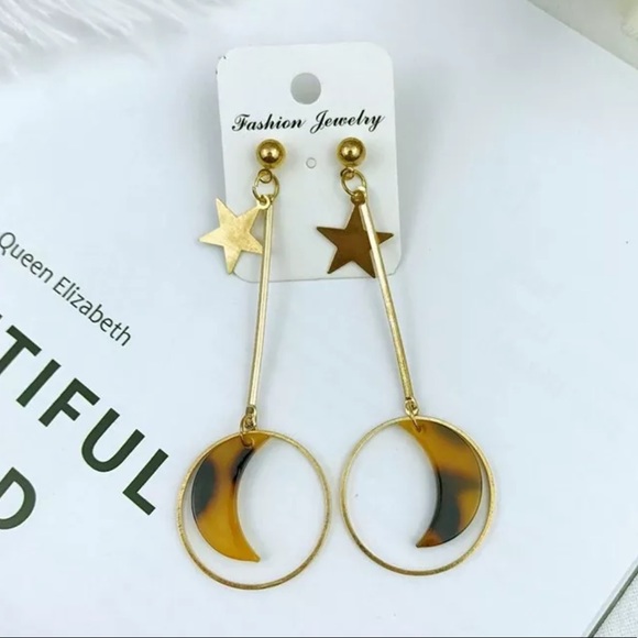 Jewelry - 1 LEFT!✨Moon & Star Acrylic Dangle Earrings✨